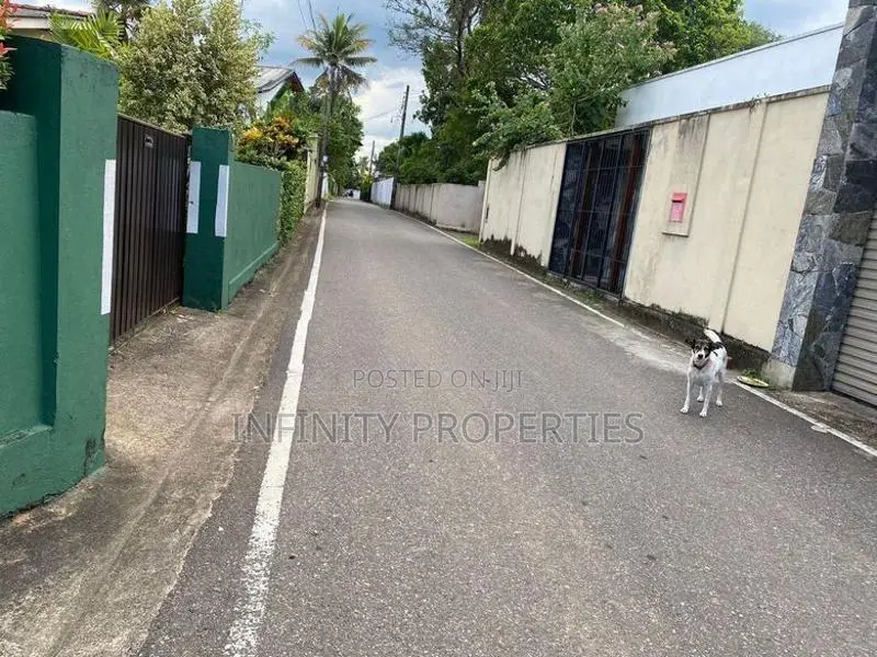 (IP609) 08 P Land Sale At Dickland Gardens Thalawathgoda