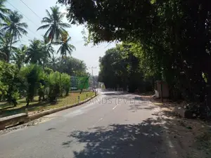 Land In Yakkala Town