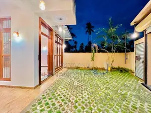 5 Bed Rooms With Brand New Upstairs Beautiful House for Sale in Negomb