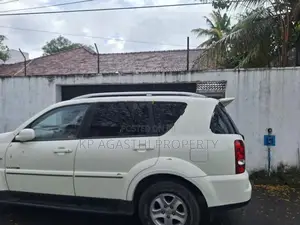 26 P Almost House for Sale in Colombo 7