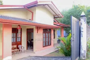 Well Maintained House at LAND VALUE -Walking Distance to Malabe Town