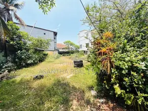 (NNI-94) 17.5 P Land With Old House Sale Nugegoda