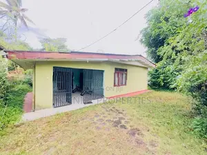 20 perches land with one story house Sale At Pannipitiya