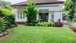 (AFA17) Land with House for Sale at Veluwana Road Colombo