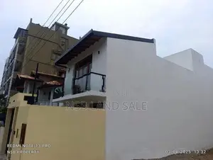 Super Luxury House for Sale in Thalawathugoda City Limit
