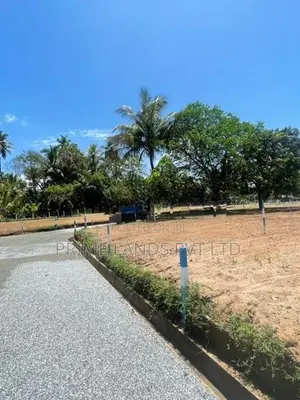 Main Road Facing Lands kurunegala
