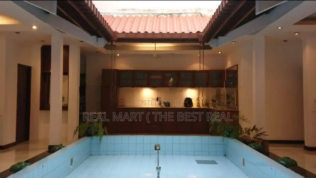 Nugegoda Town : 9 A/C BR (35 Perch) High Luxury House for Sale