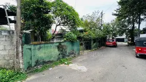 (AFA71) 17.5 P Land with Old House Sale at 50 Meters to Nugegoda