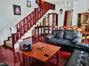 (NNI-193) 03 Story House for sale At Nugegoda.