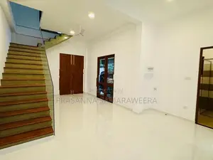 Brand New solid super luxury 2 Story House-piliyandala city