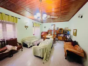 20 perches land with one story house Sale At Pannipitiya