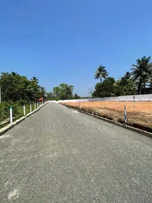Main Road Facing Lands for Sale Kurunegala Dambulla