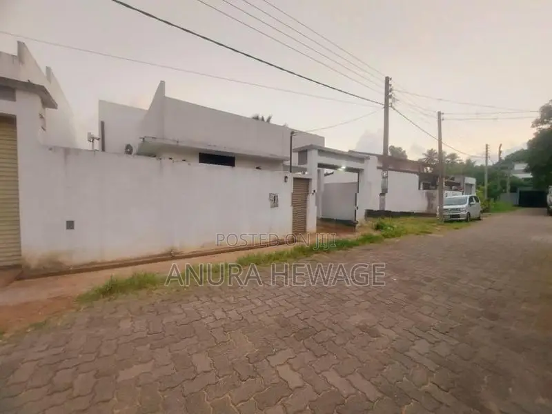 House for Sale Athurugiriya, Galwarusawa Road. (ID:GLW002)