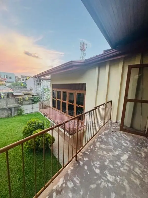 (SSP01) 2-Story House on 27 Perch Land for Sale | Near Embuldeniya