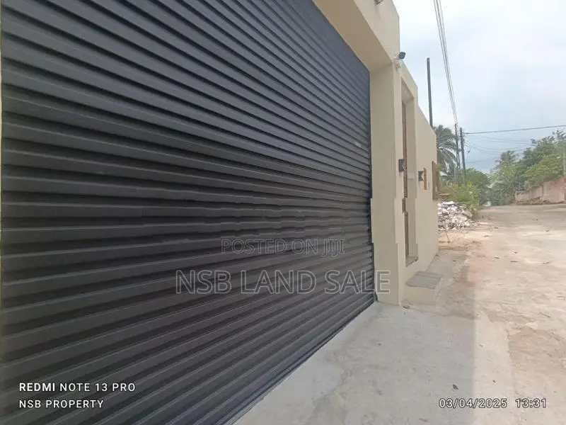 Super Luxury House for Sale in Thalawathugoda City Limit