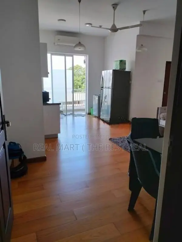 Colombo 8 : 3 BR Luxury Apartment for Sale at Prime castle