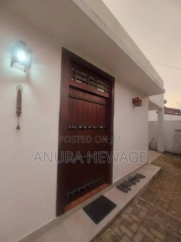 House for Sale Athurugiriya, Galwarusawa Road. (ID:GLW002)