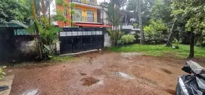 Nugegoda : 25 perches Land for Sale with Two Houses