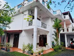 02 Story House with 20 P Sale at Nawala