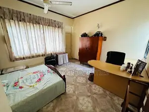 (afa156) Luxury House for Sale in Mount Laninia