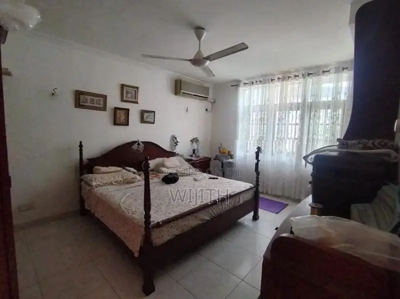 Two Storey House for Sale in Dehiwala Town