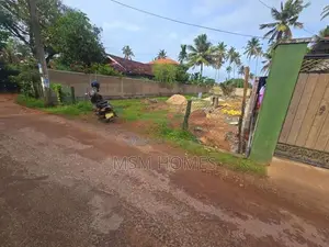 ප්‍රධාන බස් පාරට 50m දුරින් ඇති වටිනා ඉඩමක් විකිණිමට මීගමුව