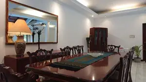Nugegoda Town : 9 A/C BR (35 Perch) High Luxury House for Sale