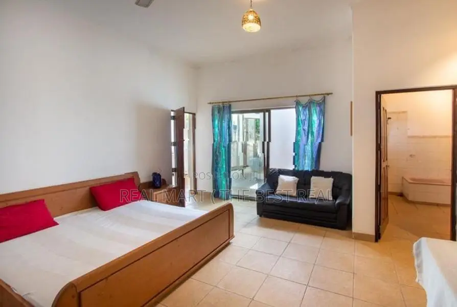Battaramulla : New 8 A/C BR (60.26P) Boutique Hotel for Sale