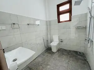 Brand New super luxury 2 Story House-piliyandala