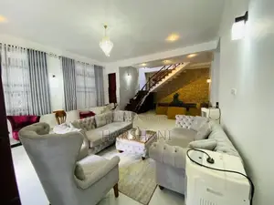 Well Maintained Split-Level House Close to Admin City, Battararamulla
