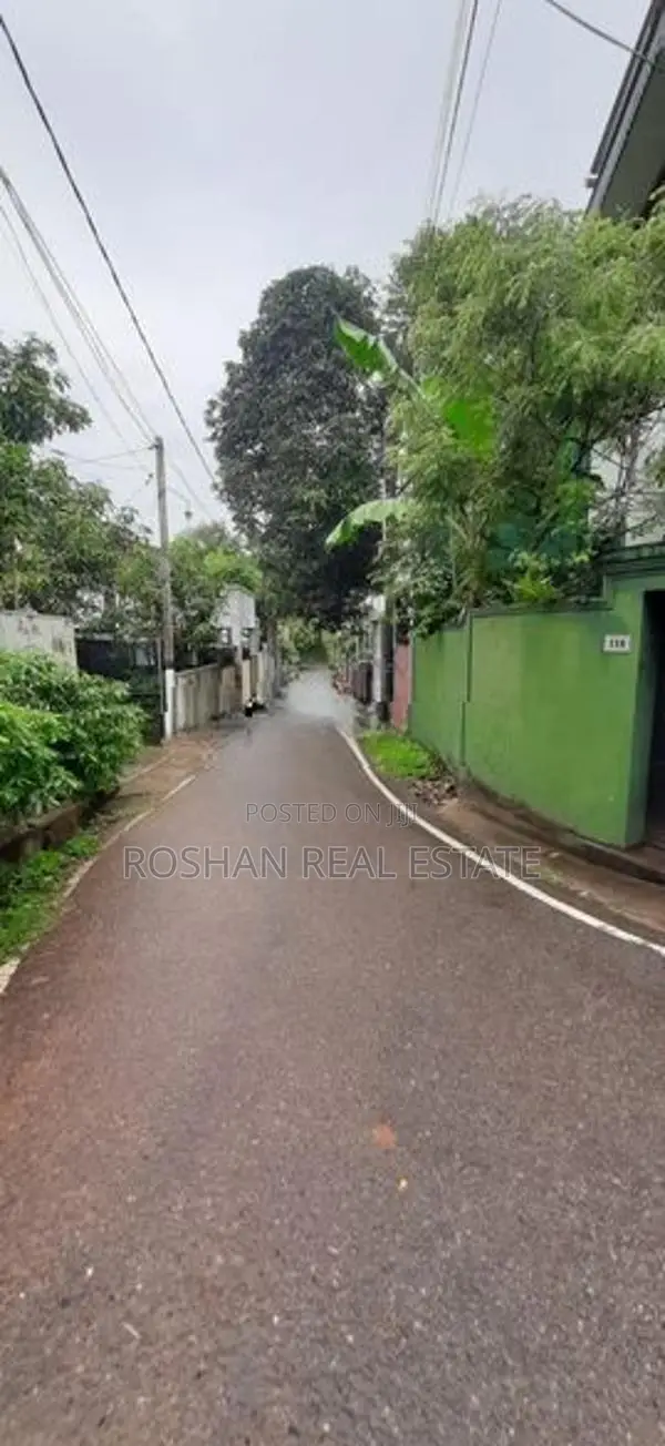 Land for Sale Senanayaka Road Nawala CH1068
