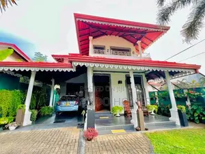 All Fully Furnished Luxury Upstair 4 Bed Rooms House for Sale in Negom