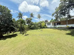 Waterfront Land For Sale in Piliyandala