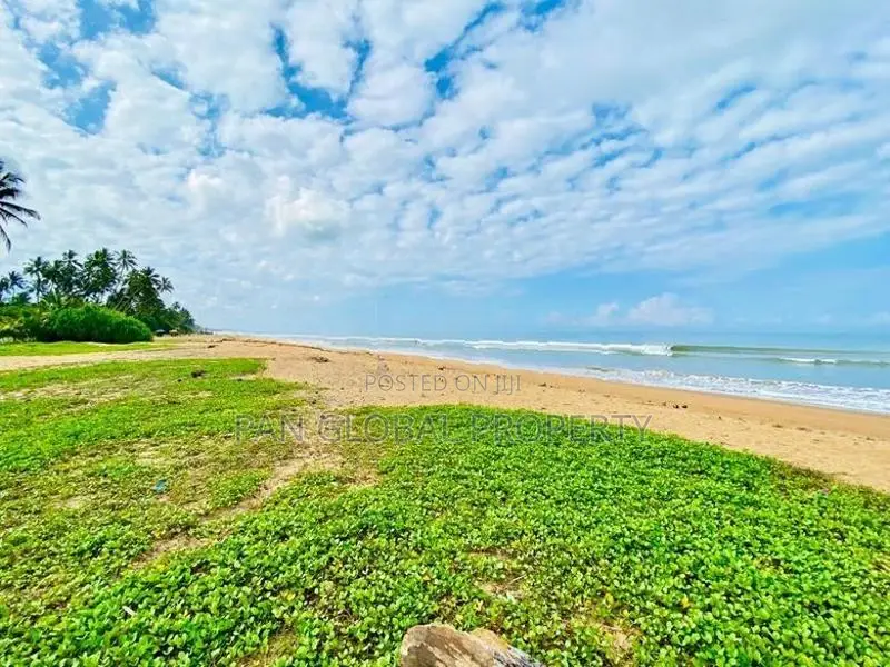 Beach Land for Sale in Wadduwa