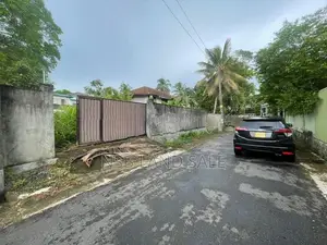 Valuable Residential Land for Sale in Pelawatte