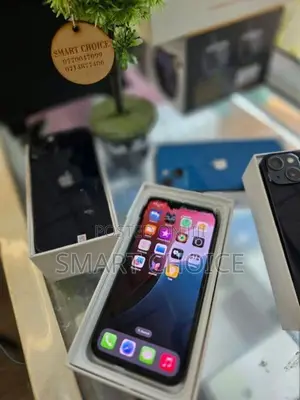 Apple iPhone 13 128GB HG (Used)