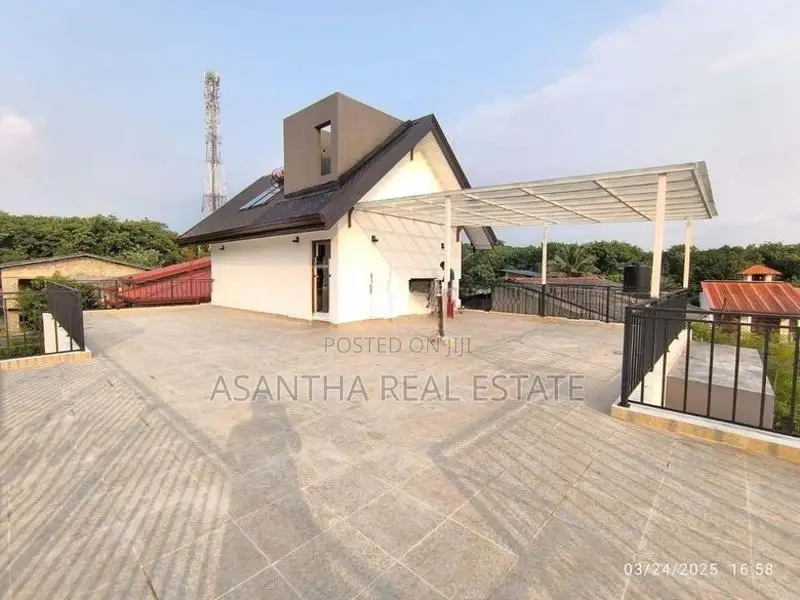 (af50) Luxury House for Sale in Thalawathuogoda .