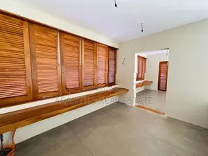 17 P Land with Brand New Luxury House Sale At Jayagath Road Udahamulla