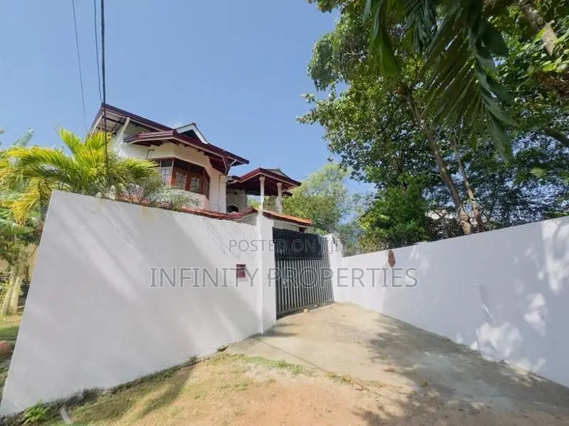 (AFA370) 02 Story House With 13 P Sale At Pita Kotte