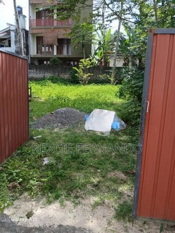 Bare Land for Sale in Malabe