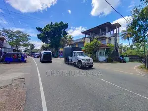 Land For Sale In Kadawatha, Ragama Bus Road