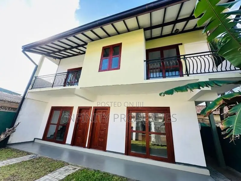 (AFA442) Brand New 02 Storey House with 07P Sale Moratuwa