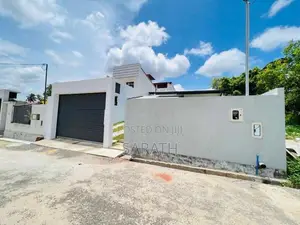 All Completed Brand New House In Malabe