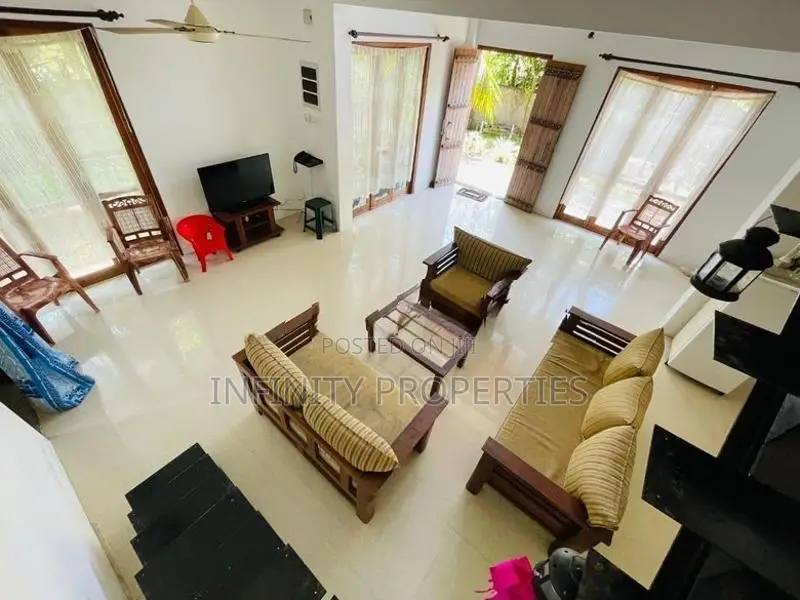 (AFA363) A two-storey house for sale in Wadduwa