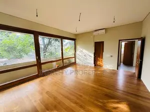 (NNI349) Award Winning Architect Designed Brand New Luxury House