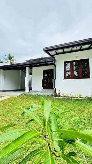 Brand New Single Storey Luxury House For Sale in Malabe - Athurugiriya