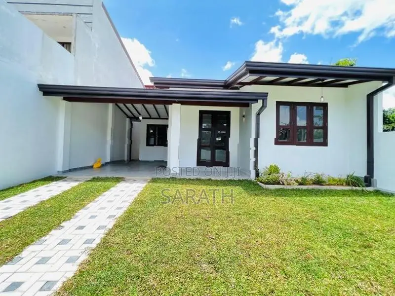All Completed Brand New House In Malabe