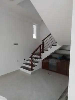 Spacious House Sale in maharagama near city
