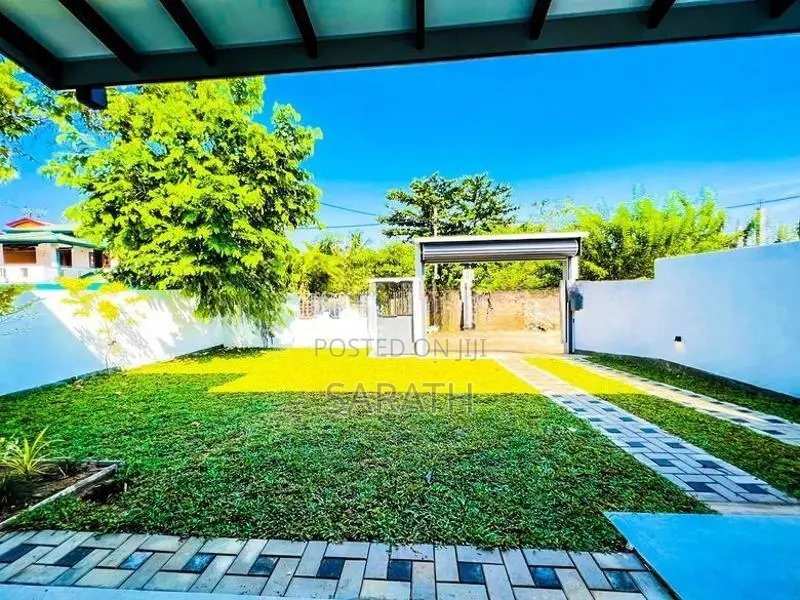 Well Build Brand New House In Malabe