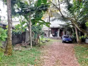 (AFA348) 10 P Bare Land Sale at Nugegoda